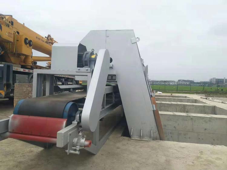 Belt Conveyor